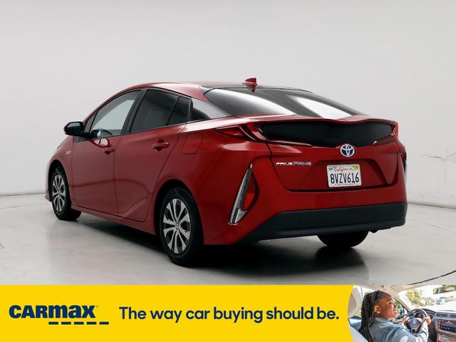 2021 toyota prius prime le