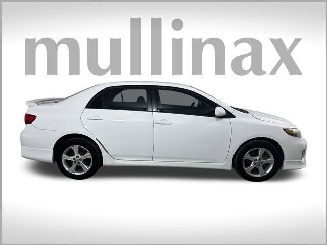 2013 toyota corolla s
