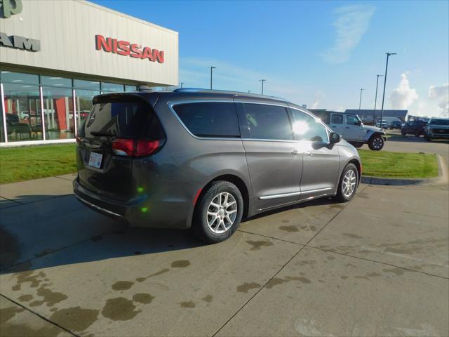 2020 chrysler pacifica touring l