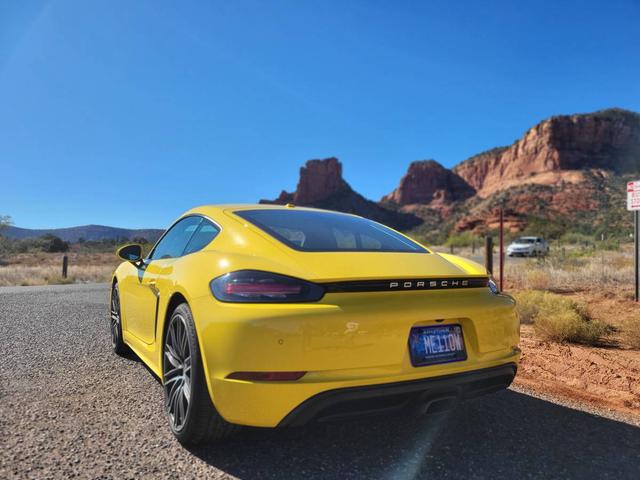 2018 porsche 718 cayman base