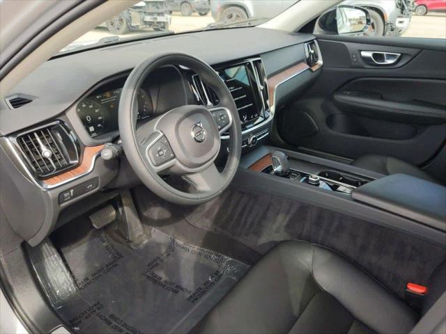 2022 volvo s60 t5 momentum