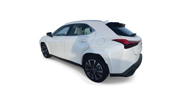 2022 lexus ux 200 luxury