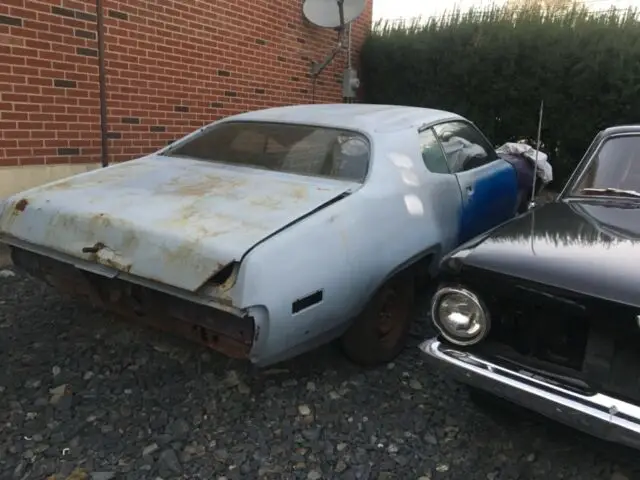 1971 plymouth gtx project w/ parts car