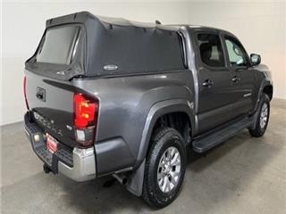 2018 Toyota Tacoma sr5 v6