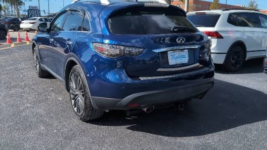 2017 Infiniti QX70