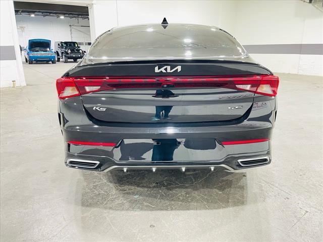 2022 kia k5 gt-line