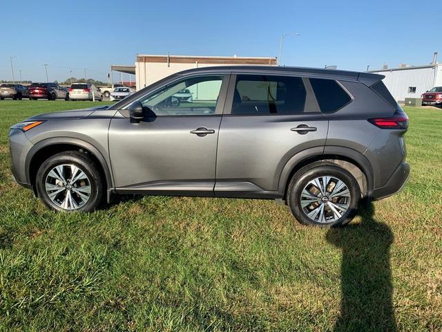 2023 nissan rogue sv