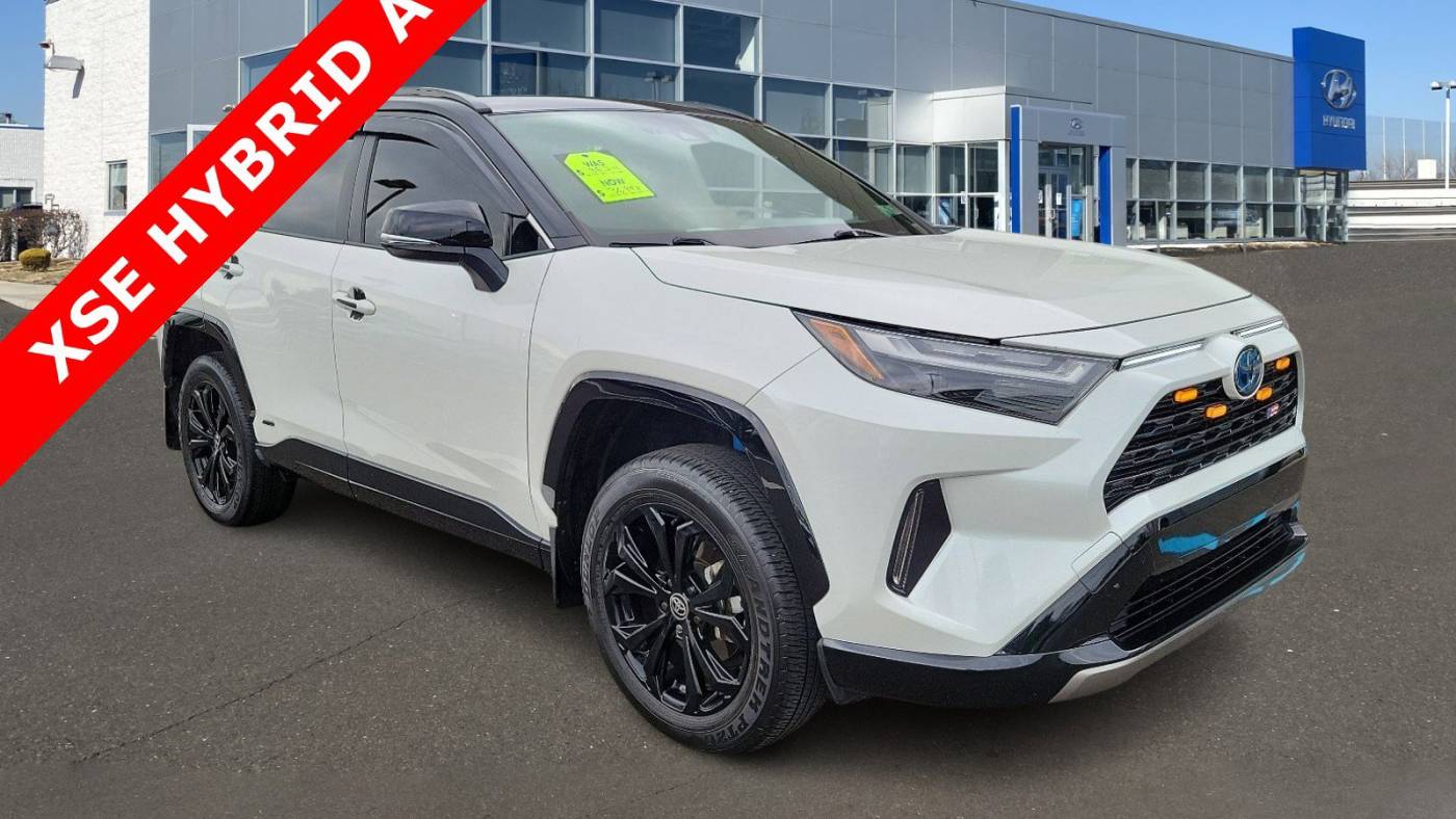 2022 toyota rav4 hybrid xse