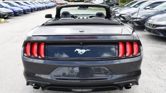 2022 Ford Mustang