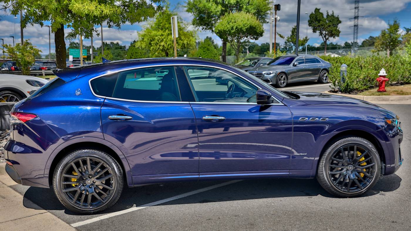 2021 maserati levante s gransport