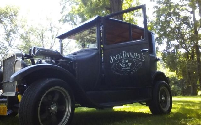 1927 ford model-t tudor used automatic, new frame, new drive train, am/fm radio