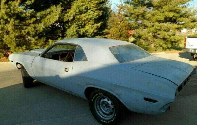 1970 hemi challenger r/t 4 speed super track pack 4.10 dana with build sheet