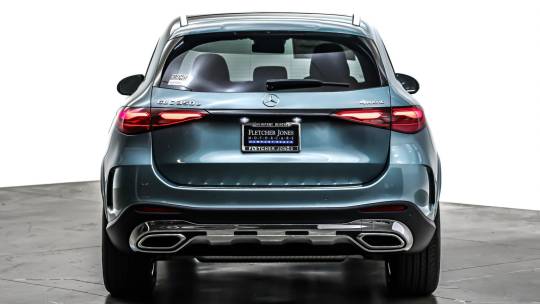 2025 Mercedes-Benz GLC