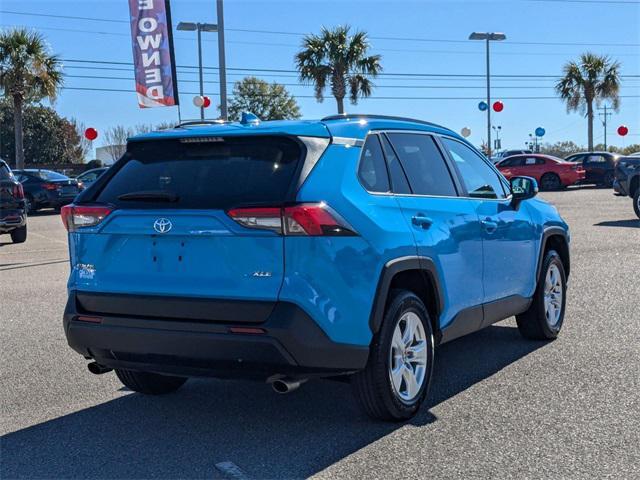 2021 toyota rav4 xle