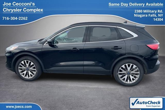 2021 ford escape titanium