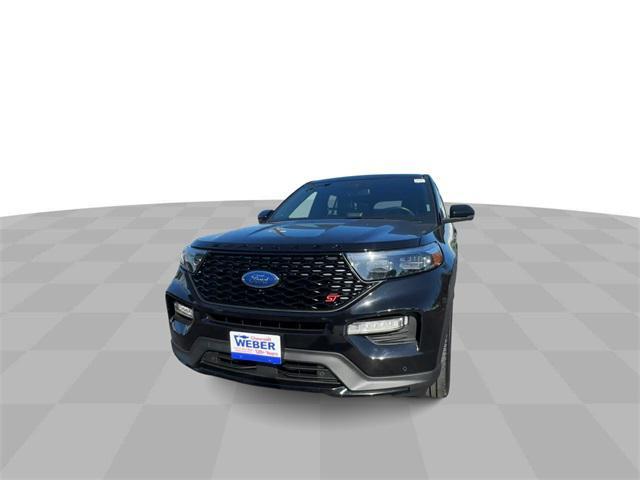 2022 ford explorer st