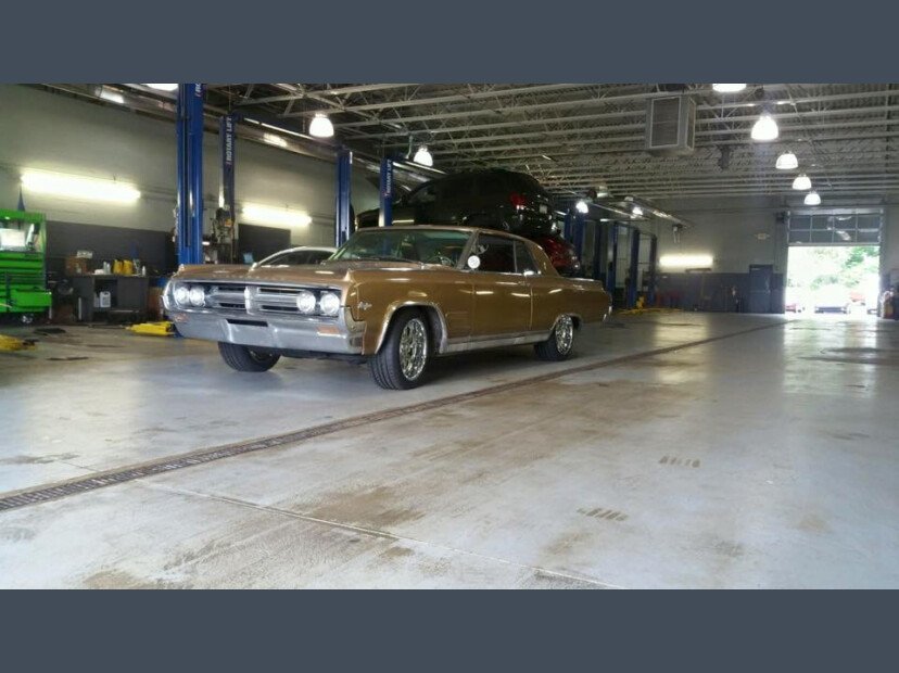 1964 oldsmobile starfire