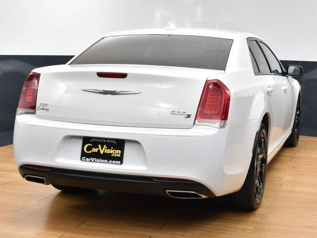 2020 chrysler 300 s