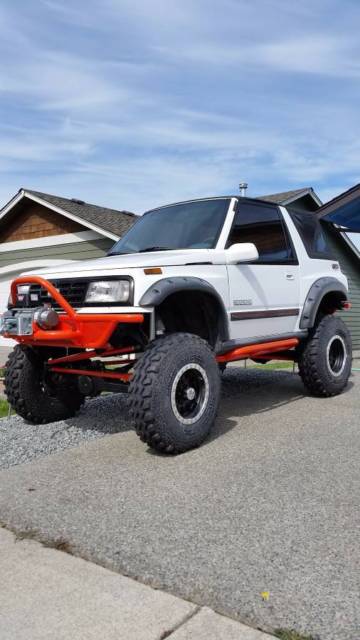 1989 geo tracker trial tough sas toyota running gear. suzuki sidekick