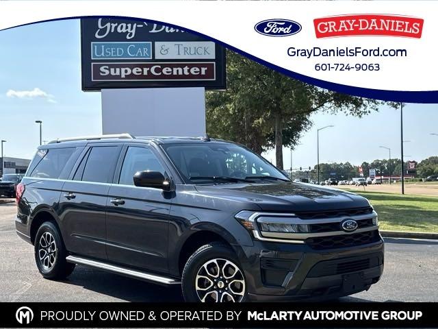 2022 ford expedition xlt