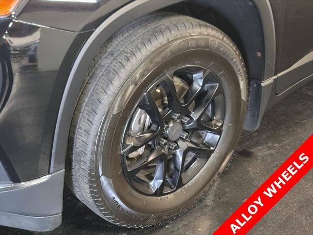 2018 chevrolet traverse lt leather