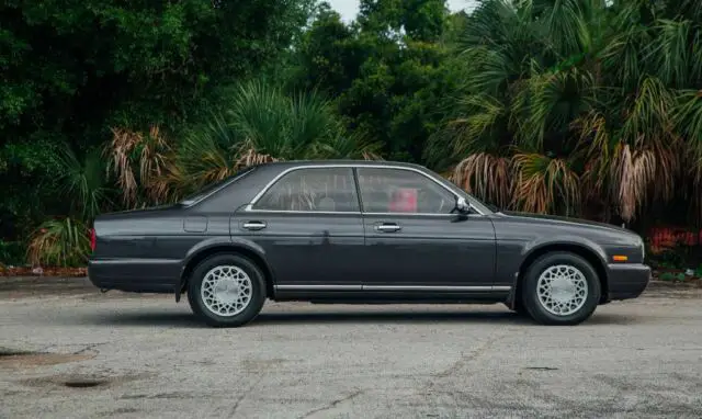 1992 nissan gloria brougham - y32 jdm rhd vip