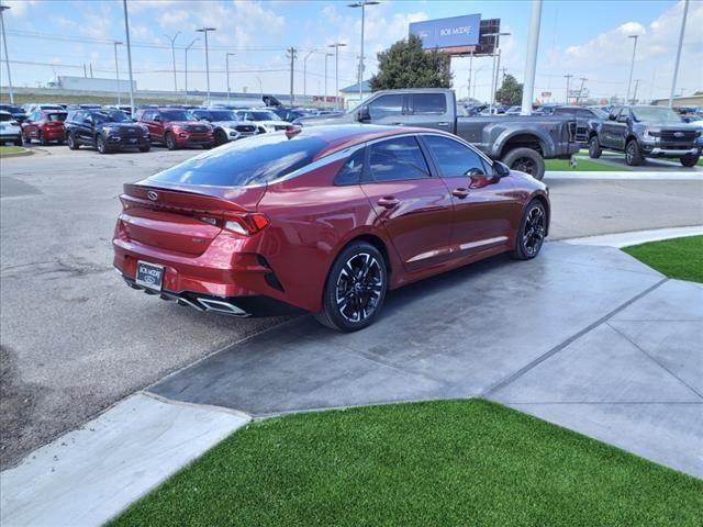 2021 kia k5 gt-line