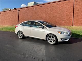 2015 Ford Focus (North America) titanium