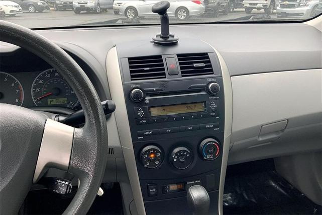 2010 toyota corolla xle