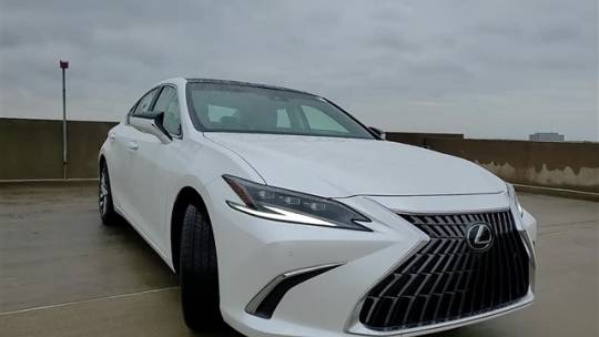2024 Lexus ES