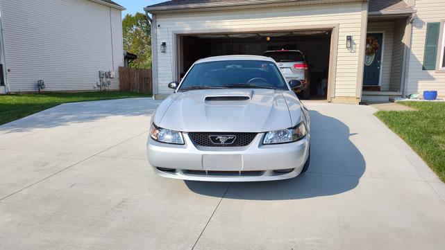 2002 ford mustang gt