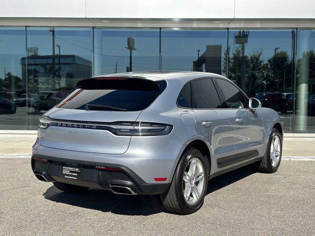 2023 porsche macan base