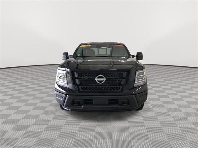 2024 nissan titan sv
