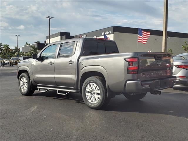 2022 nissan frontier sv
