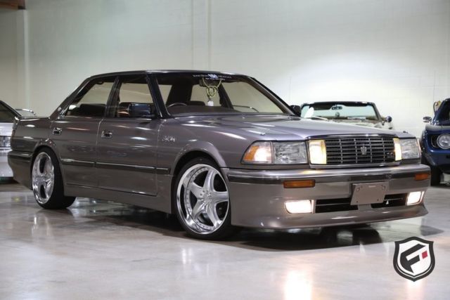1990 toyota crown 44000 miles 3.0 liter automatic