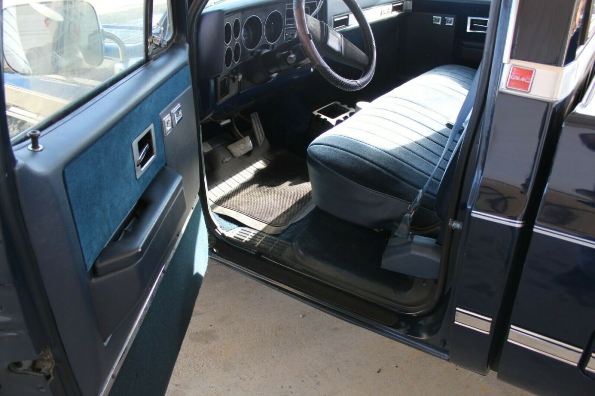1987 gmc short bed new paint new interior chevy truck 350 700r4 fi 86 85 84