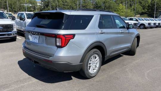 new 2025 ford explorer active rwd