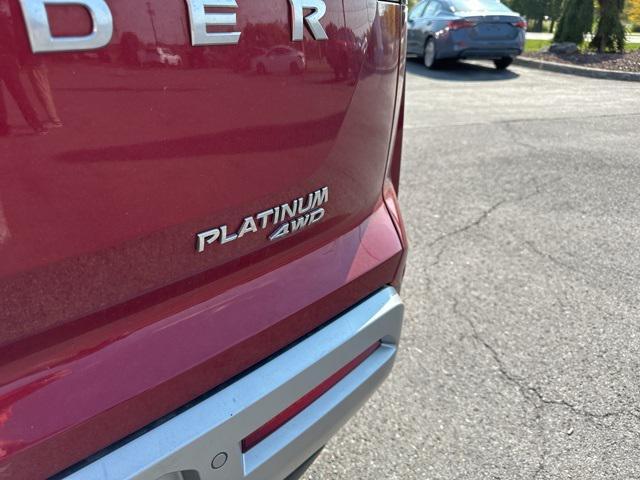 2022 nissan pathfinder platinum 4wd