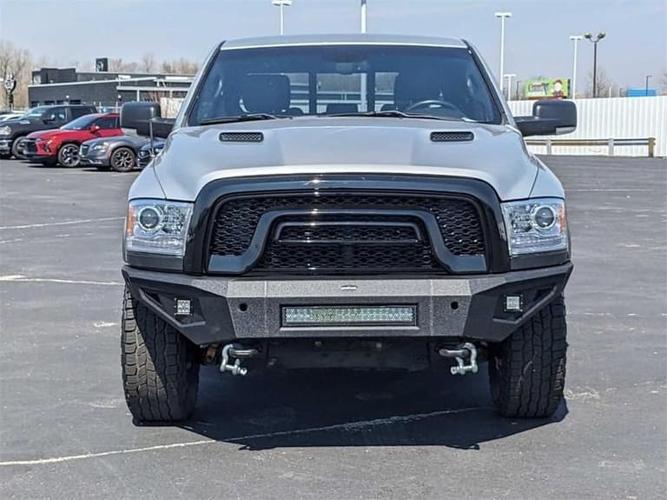 2018 ram 1500 crew cab in indianapolis, indiana