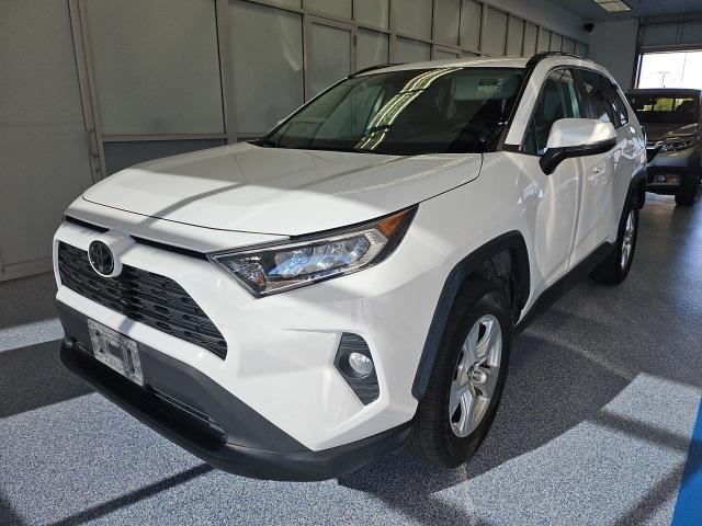 2020 toyota rav4 xle