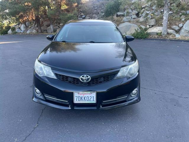 2014 toyota camry se