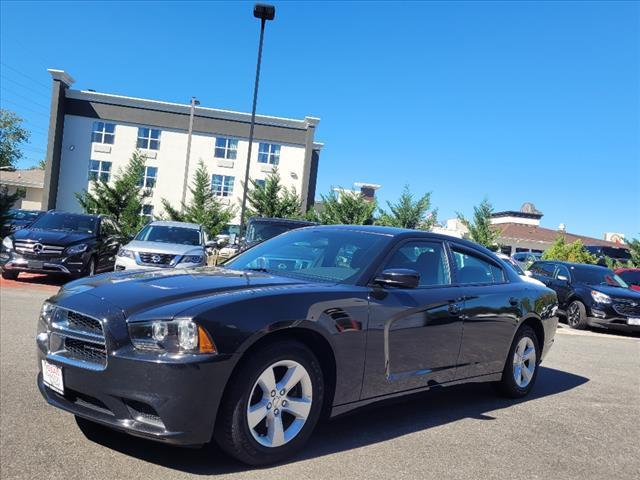 2014 dodge charger se