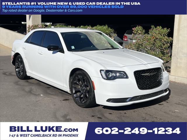 2019 chrysler 300 touring