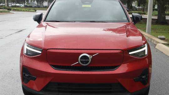 2023 Volvo C40