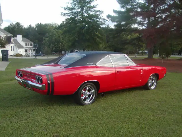 1968 dodge charger / a restored and customized base model show car
