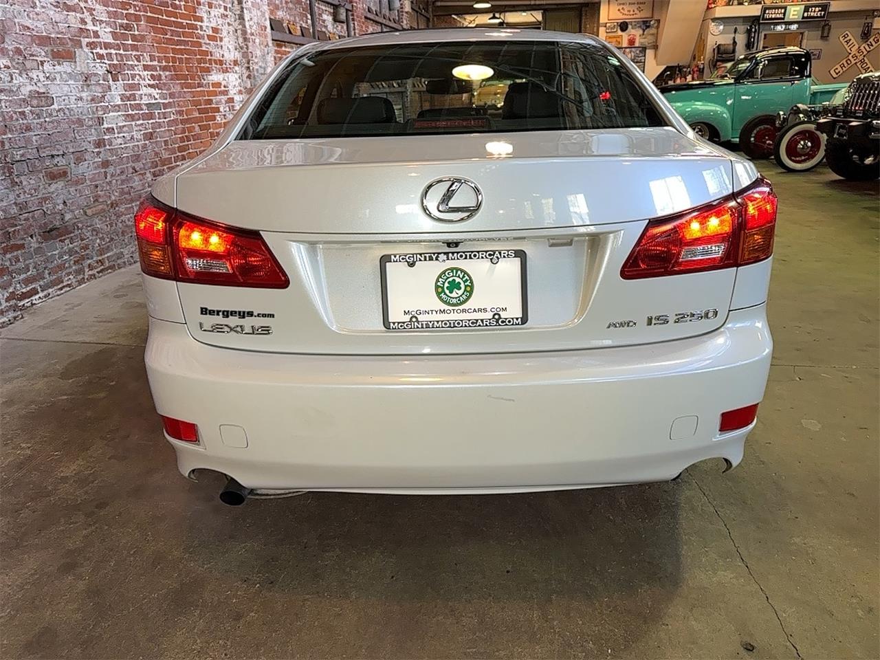 2006 lexus is250