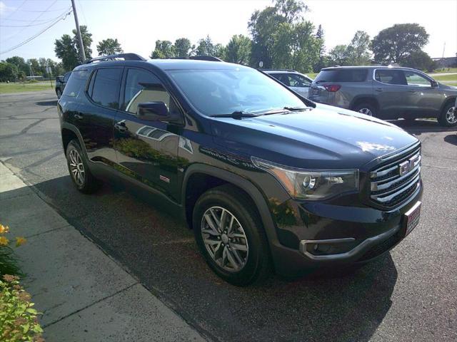 2017 gmc acadia sle-2