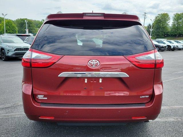 2020 toyota sienna limited premium