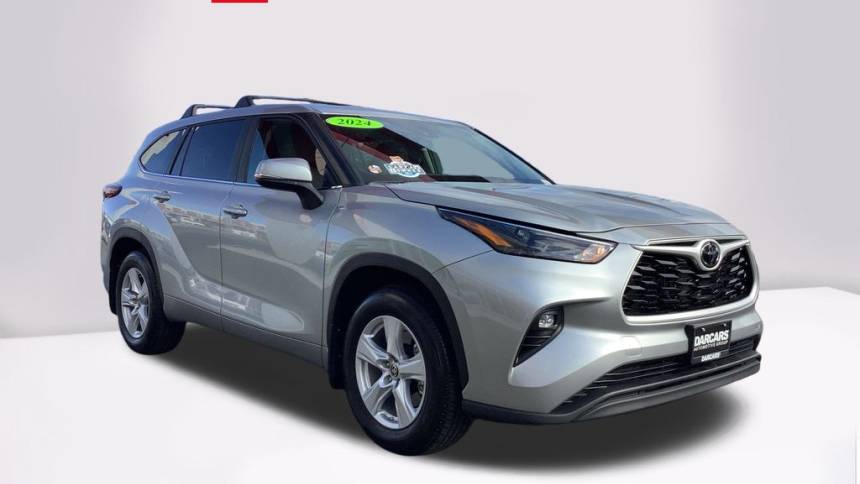 2024 toyota highlander le