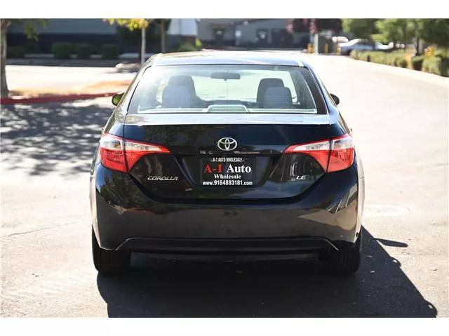 2015 toyota corolla le
